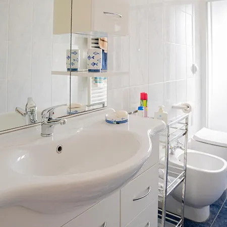 アパート 073c - Casa Con Attico Privato, 10 Minuti Dal Mare Spiaggie A Piedi ラッパロ